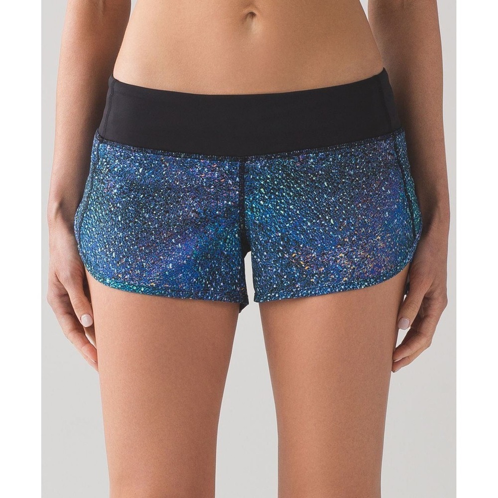Lululemon‎ Speed Short Women 8 Blue Multi Mermaid Cosmic Confetti